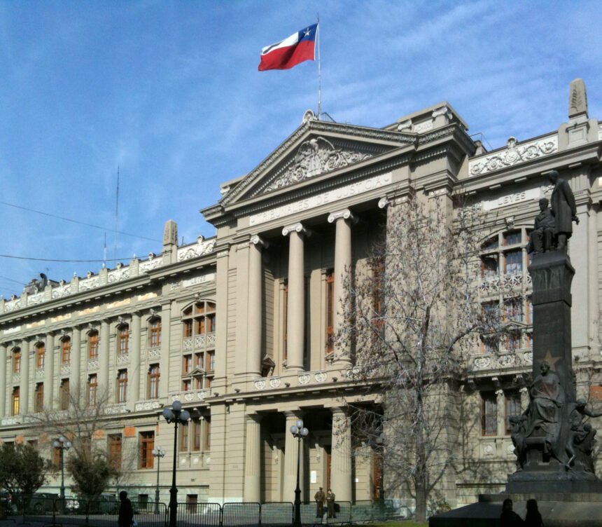 Corte de Santiago confirma fallo que rechazó demanda contra expendedora de combustibles