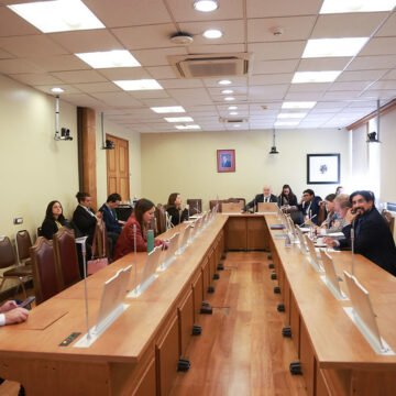 Servel entregó su visión por proyecto que regula el voto de los extranjeros en Chile 