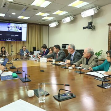 Aumentan monto límite del avalúo fiscal para acceder a regularización de propiedades