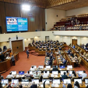 Resoluciones: Sala pide al Presidente de la República indultos, pensiones y urgencias legislativas