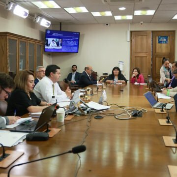 Vivienda avanza en proyecto de modernización de la planificación territorial