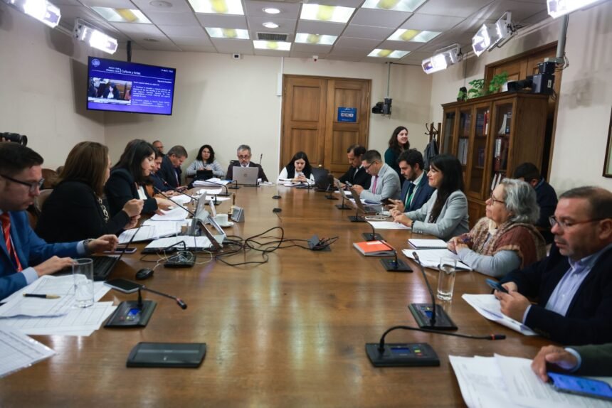 TVN: Comisión de Cultura despachó proyecto que establece nuevo financiamiento