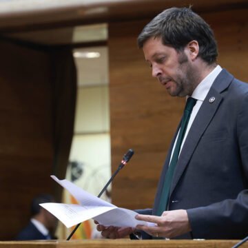 A mixta impedimento a deudores de alimentos de acceder a programas de ANID