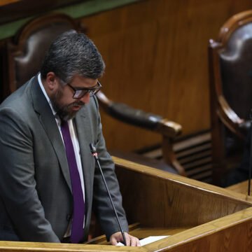 Al Senado norma para acreditar origen lícito de honorarios o cauciones