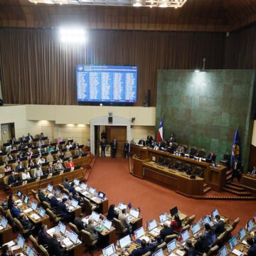 Cámara elegirá este lunes 7 de abril a nuevo/a Presidente/a de la Corporación