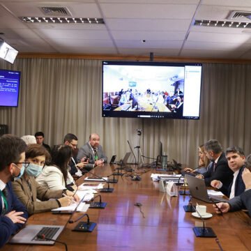 Listas de Espera: concluyen audiencias y abren debate de informe