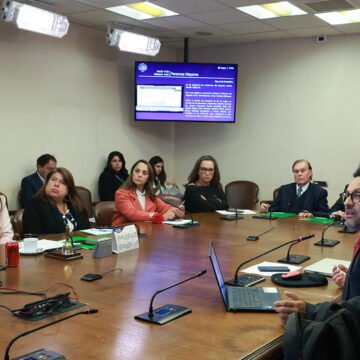 Comisión analiza cifras de delitos contra personas mayores