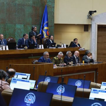 Cámara pide acciones al gobierno para terminar con violencia en los estadios