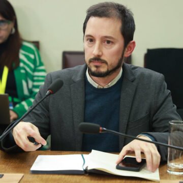 Inician estudio de proyecto que garantiza acceso libre a playas