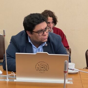 Comisión estudia proyecto que clarifica “Ley de plásticos de un solo uso”