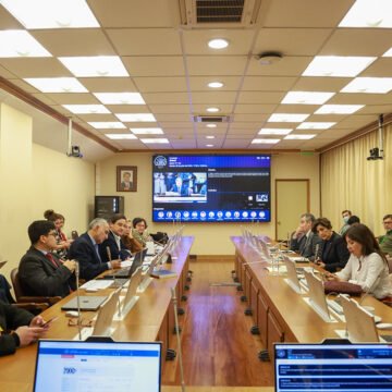 Autoridades explicaron licitación de Modalidad de Cobertura Complementaria (MCC)