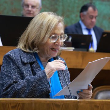 Aprueban en general proyecto que elimina preexistencias en planes de salud