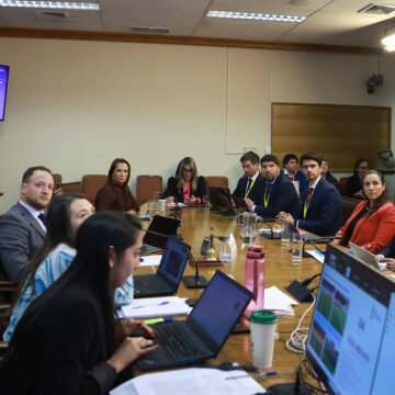 Más del 50% de escolares no cumple con estándares de salud entregados por la OMS