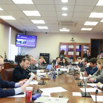Comisión estudia proyecto que incluye beneficios tributarios para la clase media
