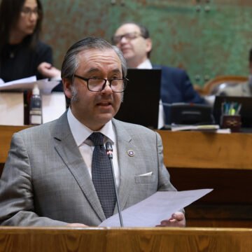 Sala aprobó bonificación por retiro anticipado para Gendarmería