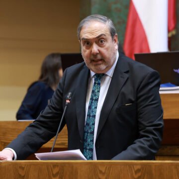 Fortalecen fiscalización y sanciones para transporte ilegal de turistas