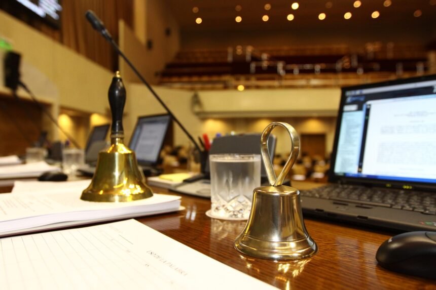 Diputadas y diputados condenaron hechos de violencia en Estadio Libertadores de América