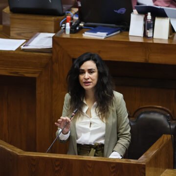 Rechazan reforma constitucional que regulaba dieta de los expresidentes de la República