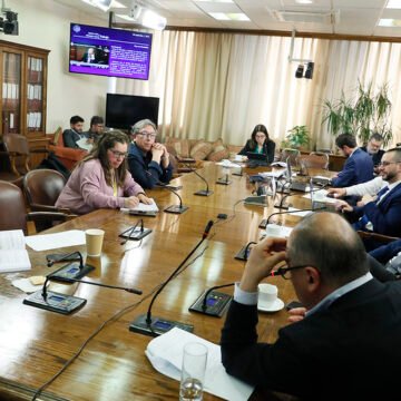 Comisión discute protección laboral para víctimas de catástrofes y desastres naturales