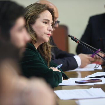 Comisión analiza prórroga de la vigencia de las licencias de conducir