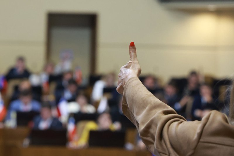 Resoluciones aprobadas: Solicitan acciones para Chiloé, radios comunitarias y agricultura Resoluciones aprobadas: Solicitan acciones para Chiloé, radios comunitarias y agricultura