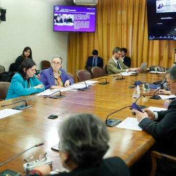 Concuerdan en urgencia de ampliar figura del delito de grooming