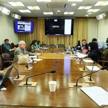 Seis mociones parlamentarias iniciaron su discusión legislativa en comisiones