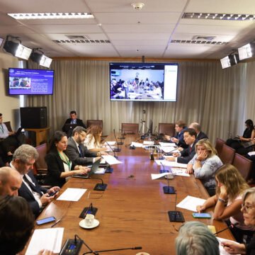 Legislarán para autorizar agentes encubiertos digitales en delitos sexuales contra menores