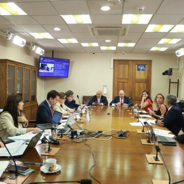 Proponen medidas de seguridad en estacionamientos de vehículos eléctricos