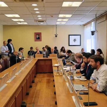 Gobierno Interior legislará sobre monumento en honor a expresidente Piñera