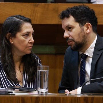 Cámara aprueba reforma al sistema político pero sin excepción para partidos en disolución Cámara aprueba reforma al sistema político pero sin excepción para partidos en disolución