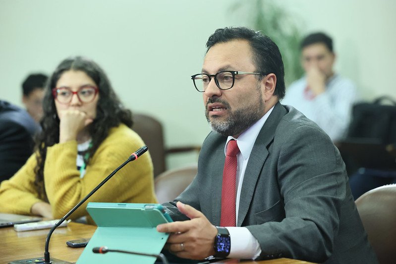 Comisión aprobó proyecto que crea nueva modalidad de ingreso a la PDI Comisión aprobó proyecto que crea nueva modalidad de ingreso a la PDI