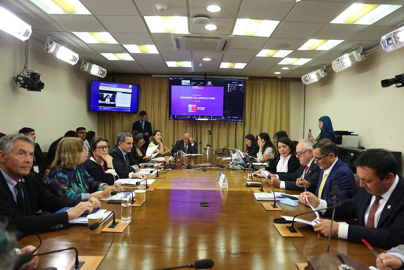 Analizan ejecución de Ley sobre Derechos de Agua y apoyo al sector agrícola Analizan ejecución de Ley sobre Derechos de Agua y apoyo al sector agrícola