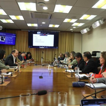 Comisiones: conocen ejes en vivienda y políticas a favor de las mujeres