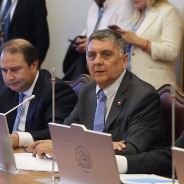 Migración acapara la agenda en comisión de Gobierno Interior