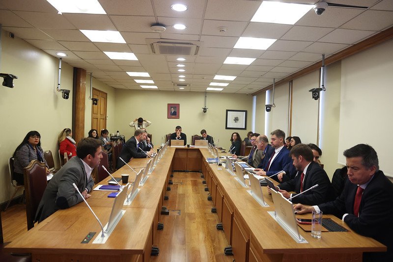 Comision-de-Ciencias-.jpg Futuro y Ciencias: inicia estudio de proyecto para proteger a menores de las adicciones digitales