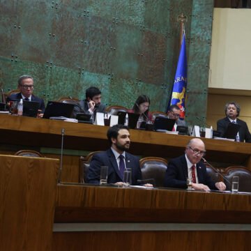 Testera-y-ministros.jpg Concluyó en la Sala debate de proyecto de reconstrucción nacional