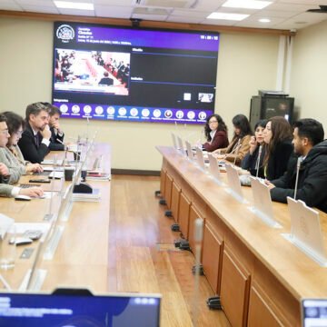 Comisión de Ciencias analiza cobro de deudas del CAE