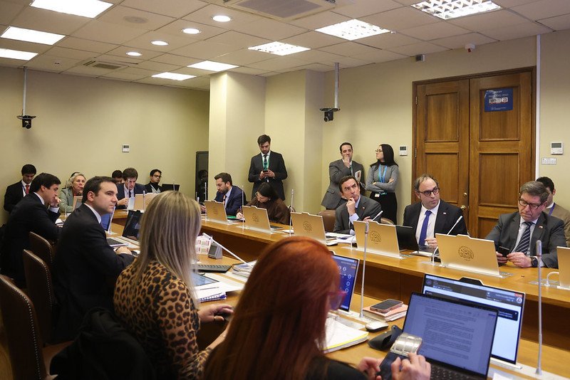 economia-fiorma-electronica-.jpg Economía estudia proyecto que moderniza la firma electrónica
