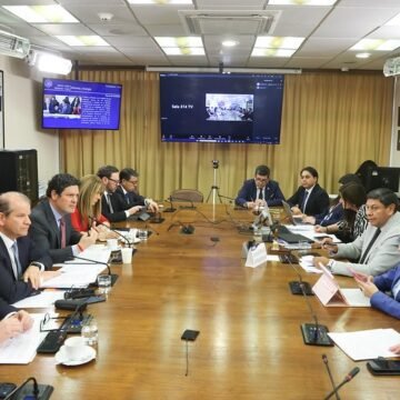 Minería analizó alteración de datos ambientales por parte de refinería de Enap