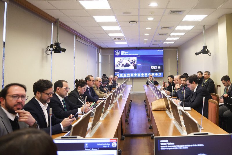 Comision-de-OO.PP_.-Transportes-y-Telecomunicaciones-despacho-proyecto-de-exencion-de-derechos-municipales-para-obras-ferroviarias.jpg Despachan exención de derechos municipales para proyectos ferroviarios