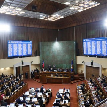 Cámara despachó a ley bono de apoyo a la niñez